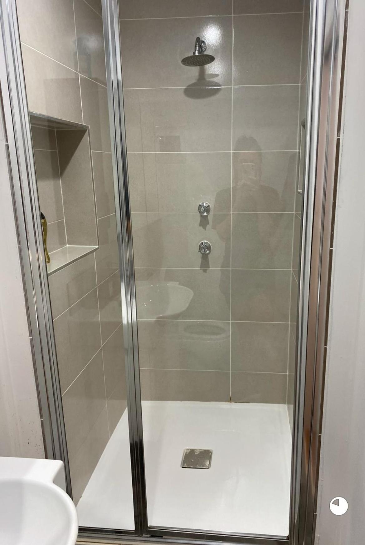 Dog Friendly New Humble Abode In Hotspot Location Apartment *
